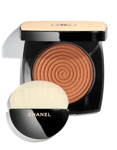 poudre bronzante chanel